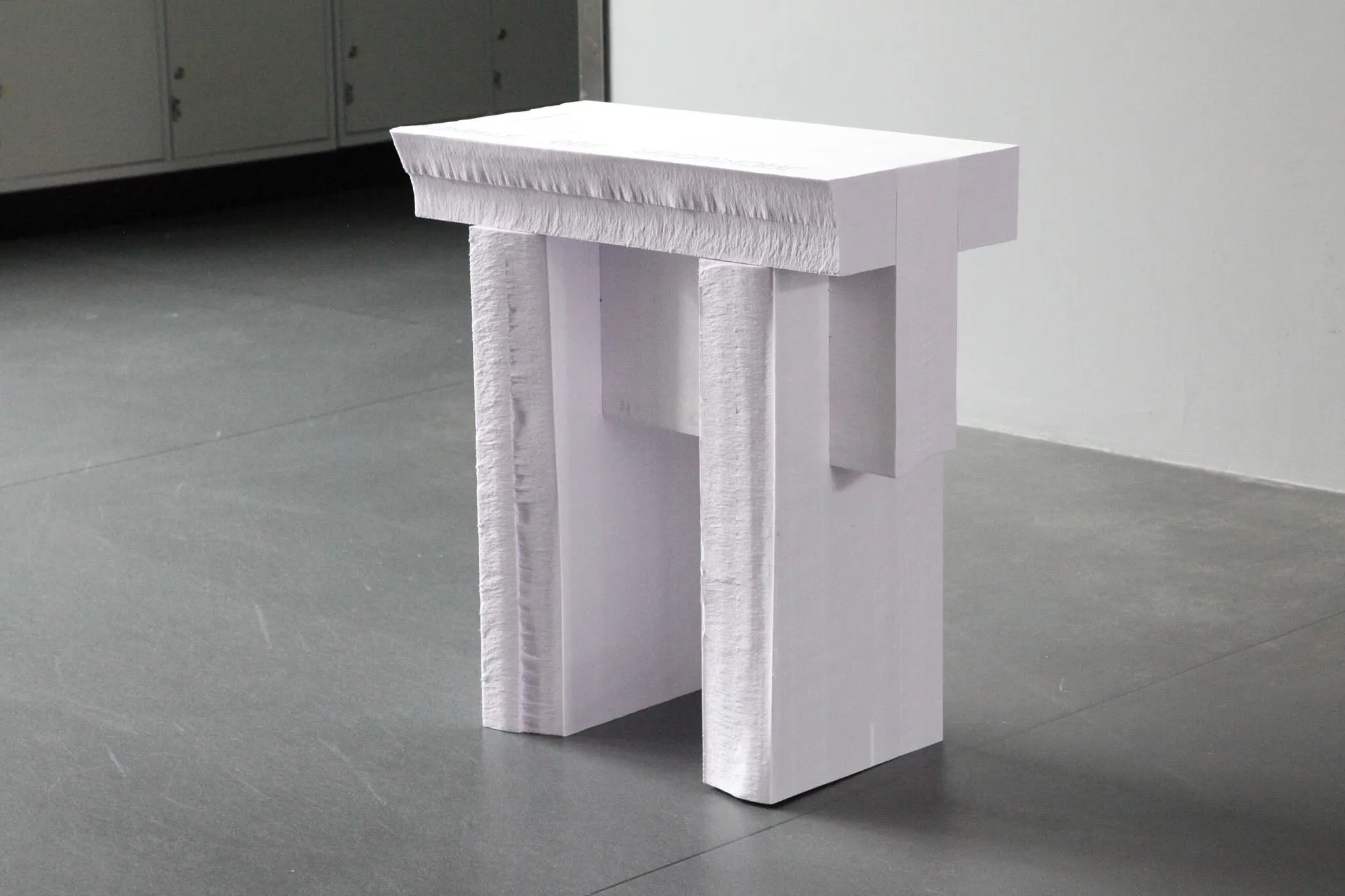 /images/03-01-inverstigation-petroleum/01.3-broken-polymers/02-broken-polymers-Lukas-Klein.webp